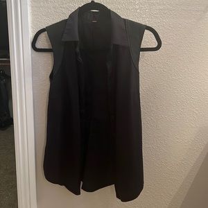 Bailey 44 sleeveless